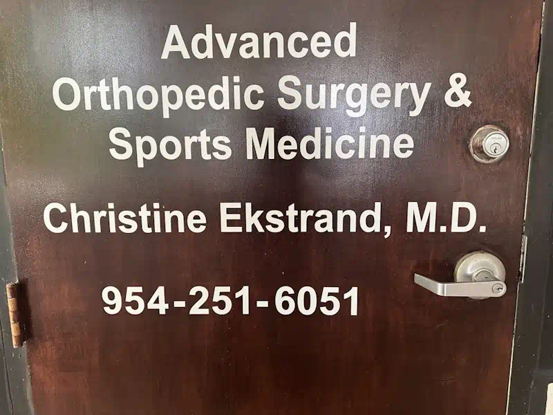 Advanced Orthopedic Surgery & Sports Medicine